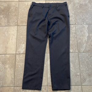 Haggar H26 Gray/Charcoal Slacks 34/30